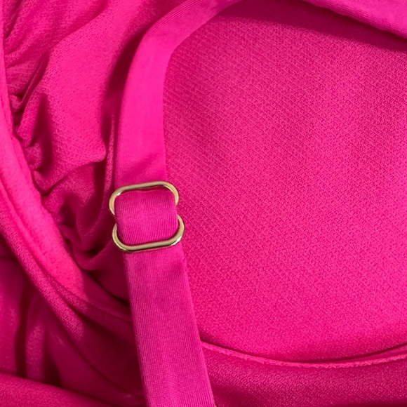 Essentials by CATALINA  Pink One Piece Swimsuit with Ruched Bodice Size M (8-10) - Picture 8 of 9